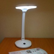 Lifemax Magnifying Table Light